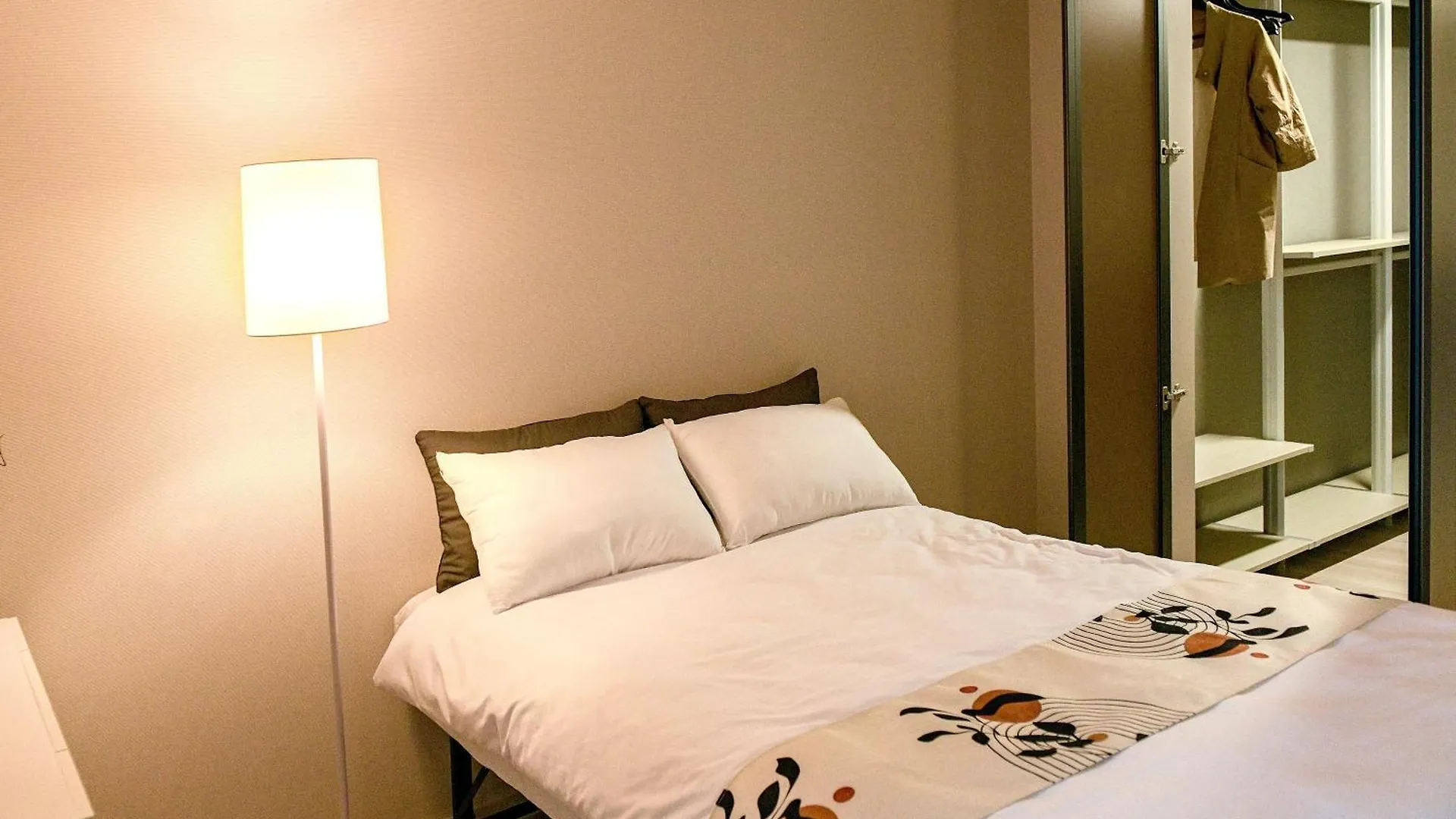 인천 인하대역 풀옵션 2룸 공항과 송도 가까운 고층 뷰가 멋진집 Apartment